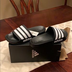Brand NEW in box ADiDAS Men’s/Boys SLIDES (7)